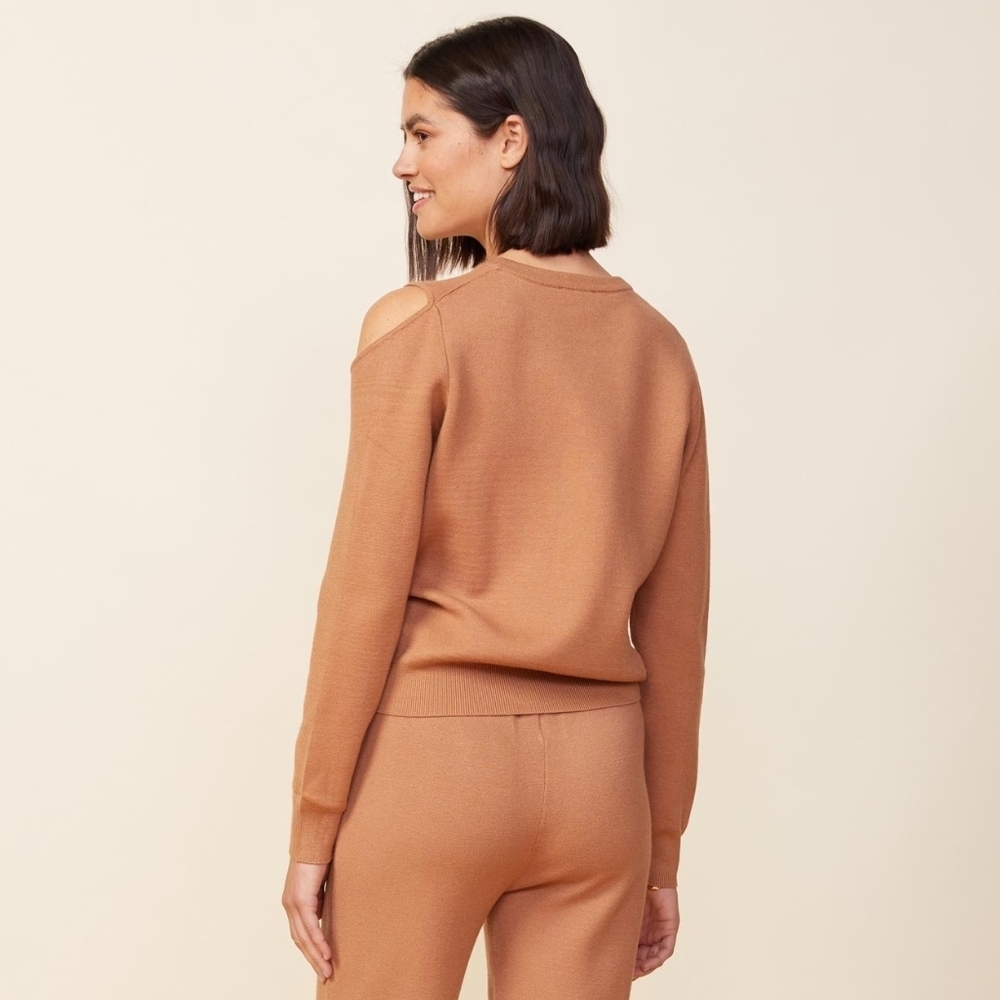 Monrow Supersoft Cut Out Camel Knit Sweater Small - Picture 3 of 9